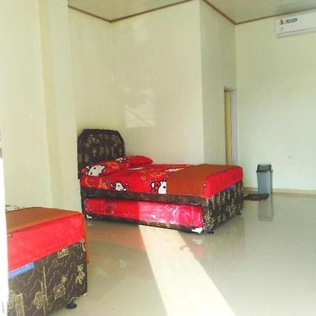 Oyo 2246 Anjung Bang Oking Hotel & Resort Pasarpulaupisang Exteriör bild