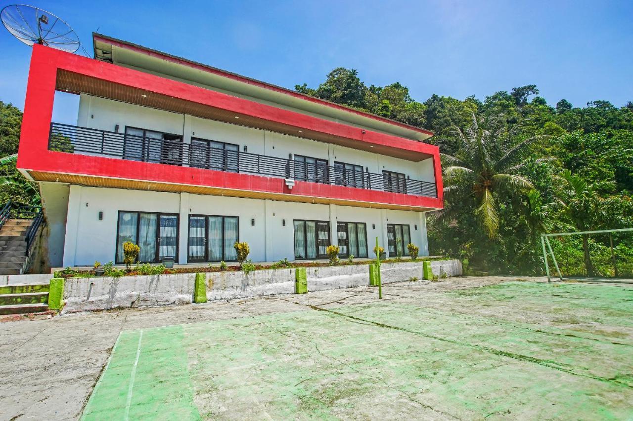 Oyo 2246 Anjung Bang Oking Hotel & Resort Pasarpulaupisang Exteriör bild