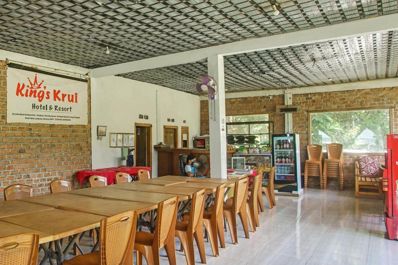Oyo 2246 Anjung Bang Oking Hotel & Resort Pasarpulaupisang Exteriör bild